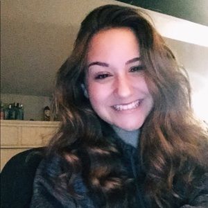 Meet your Posher, Anah